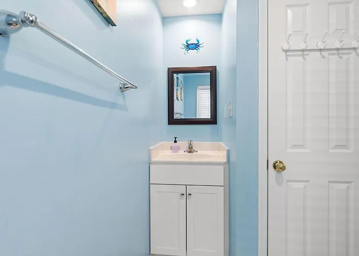 Apartment The Barracuda 4 Steps To The Ocean City
